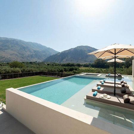 Villa El By Posarellivillas Mouríon Exterior foto